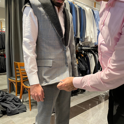 How is a Custom Tailored Suit created?